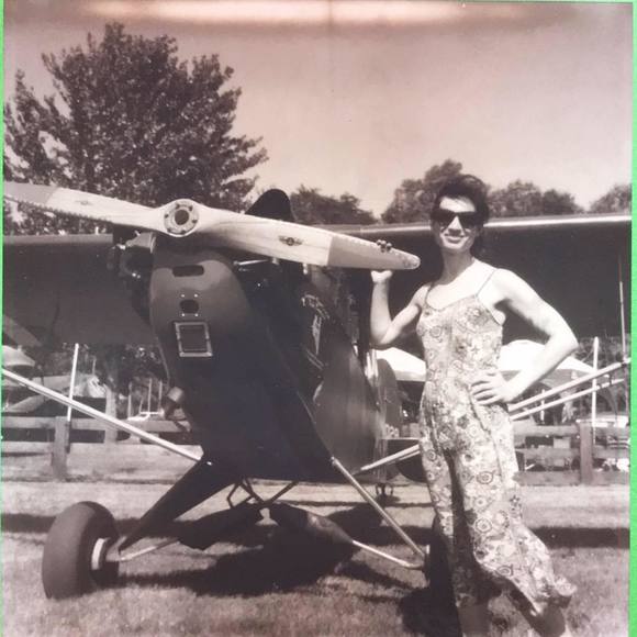 Meet your Posher, Rebecca - Picture 1 of 1